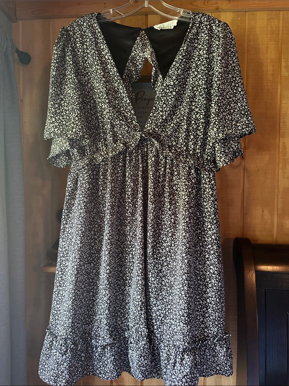 Women's Black Floral Midi Dress with V-Neck 8261.5cv
